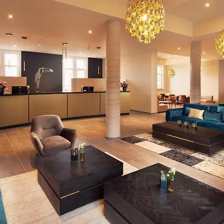 Hotel Der Valk 4*